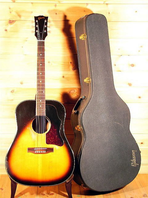 Gibson J-45 50   '761.jpg